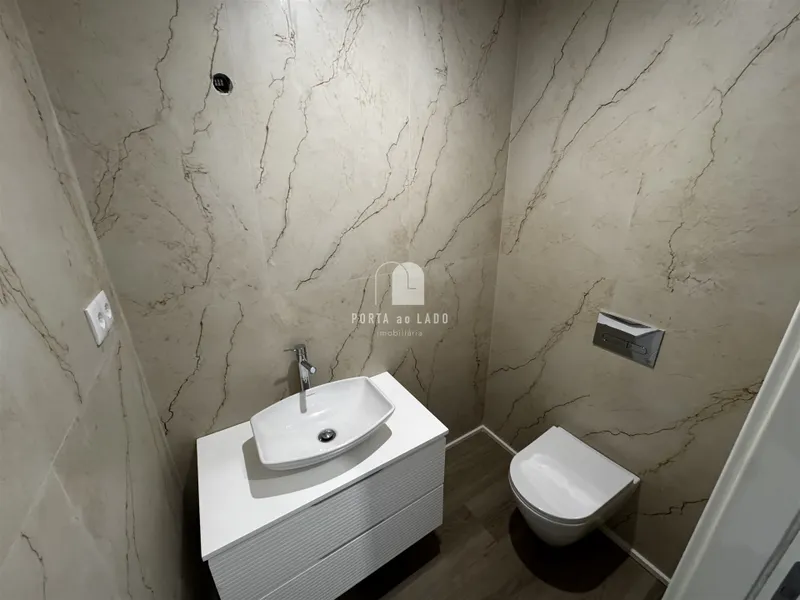 Brand-New 3-Bedroom Apartment for Sale in Seixezelo, Vila Nova de Gaia