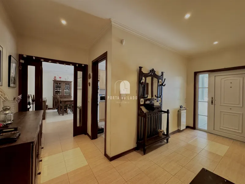 Maison dans village 3 Chambre(s)