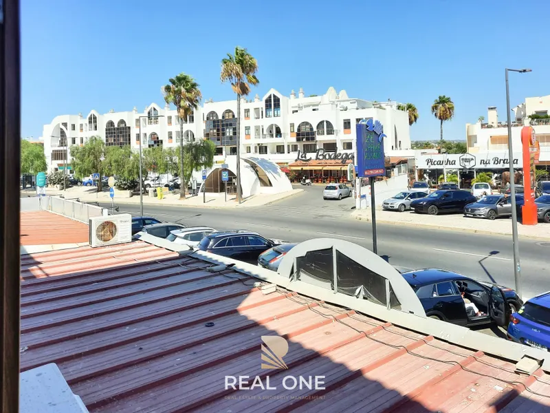 Apartamento de 1 dormitorio en Santa Eulalia, a 500 metros de la playa.