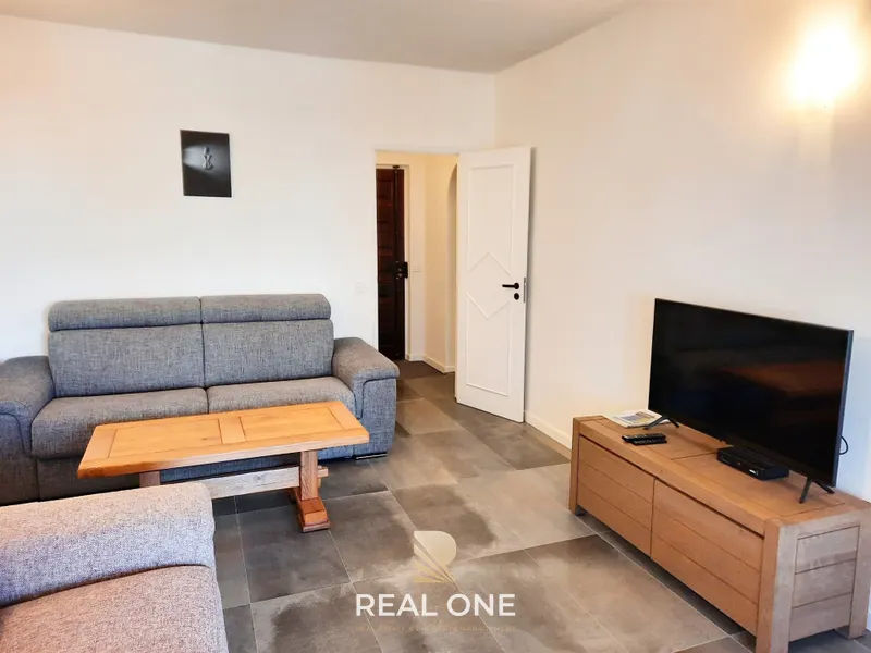 Apartamento de 1 dormitorio en Santa Eulalia, a 500 metros de la playa.