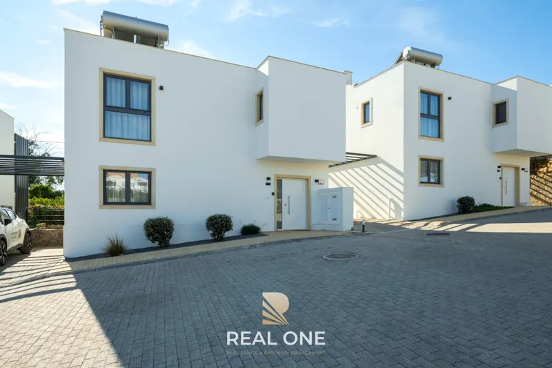 Moradia T3 Exclusiva no Carvoeiro Gardens