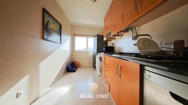 Oportunidade única – Apartamento T1+1 na Correeira – Vista mar