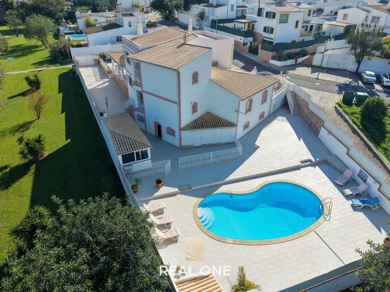 Fantástica moradia privada em localização premium em Albufeira