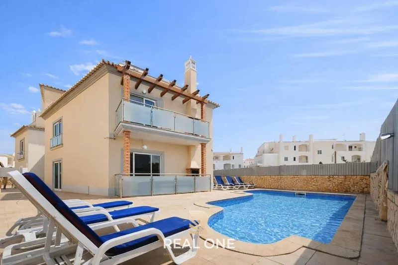 Property with 6 Apartments Just 600 Metres from Oura Beach