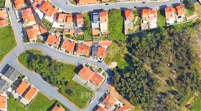 Terreno para Construção de Moradia - 3 Frentes | Baguim do Monte, Gondomar
