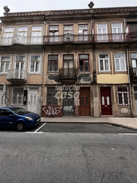 Immeuble >=10 Chambre(s)